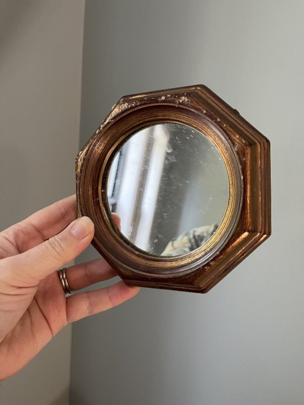 Vintage Octagonal Wall Mirror With Distressed Gold-Tone Wooden Frame 5.5" Diamet